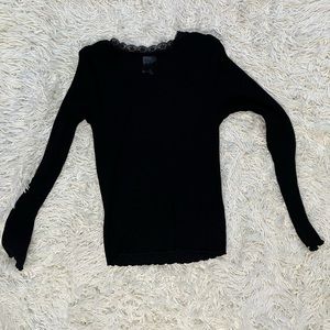 Black fitted lace tee